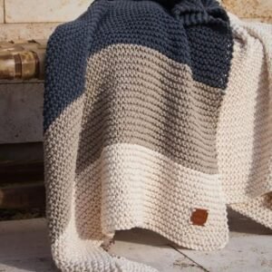 Manta Tejida a Mano de Lana Merino